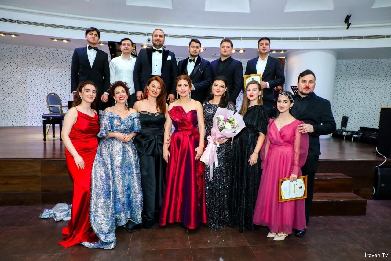 Bakıda Xalq artistinin Birinci Beynəlxalq Opera Festivalı keçirildi