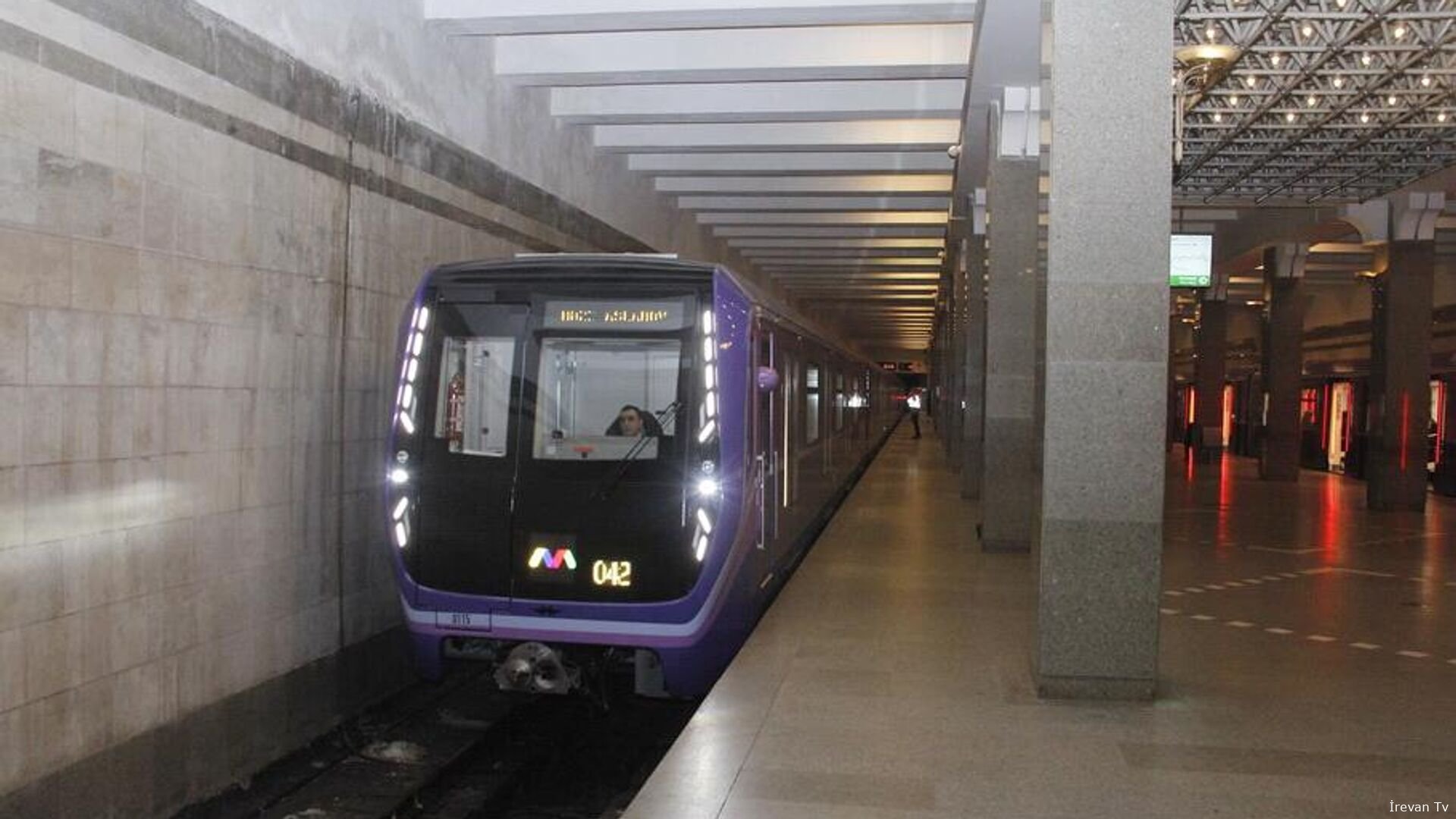 Bakı metrosunda bəzi qatarların hərəkət qrafiki dəyişdirilir