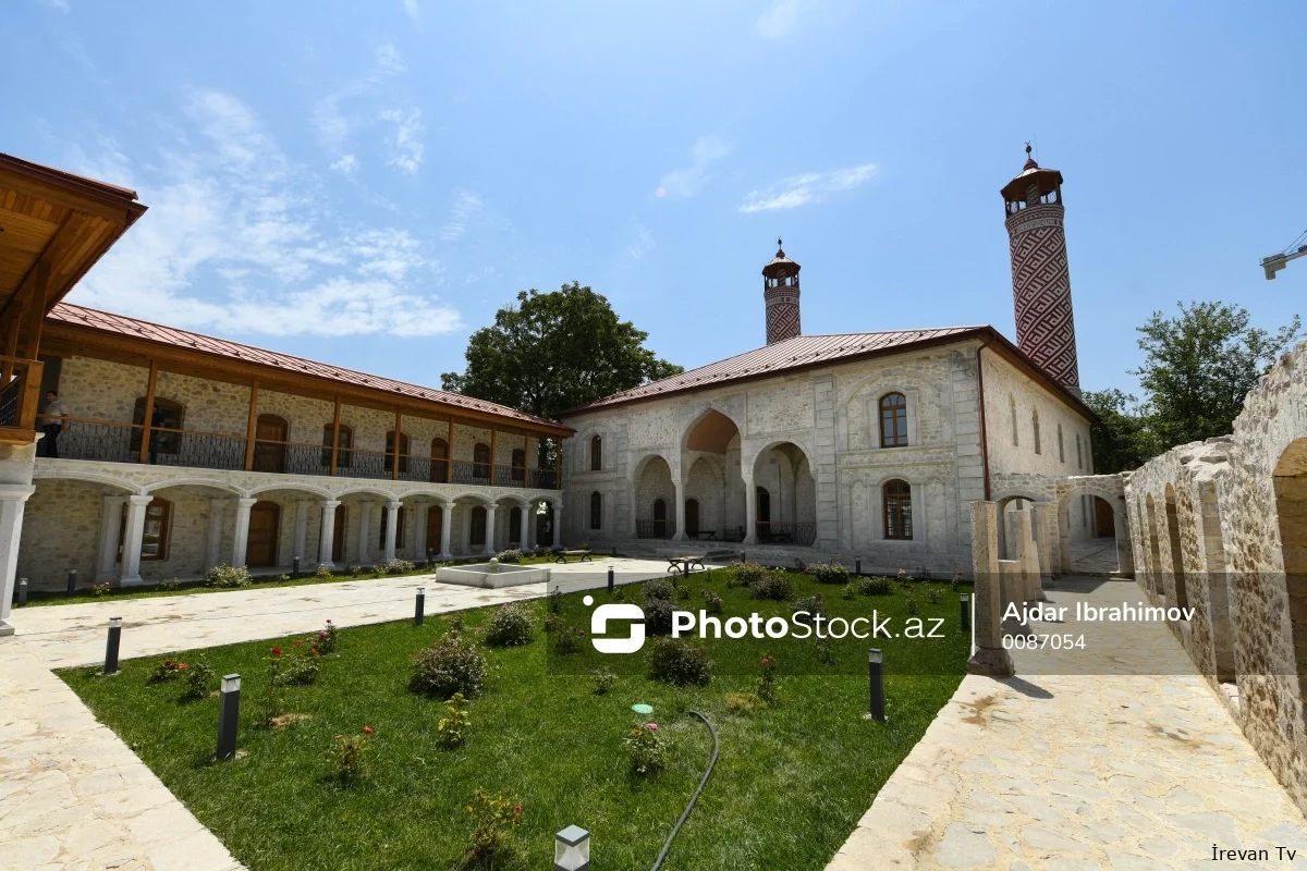 Dağıdılan tarixi abidələrimiz bərpa olunur: Şuşadan yeni GÖRÜNTÜLƏR